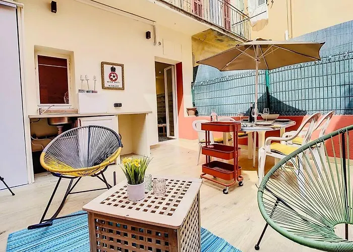 Appartement Terrasse Proche Port Et Plages De Nice